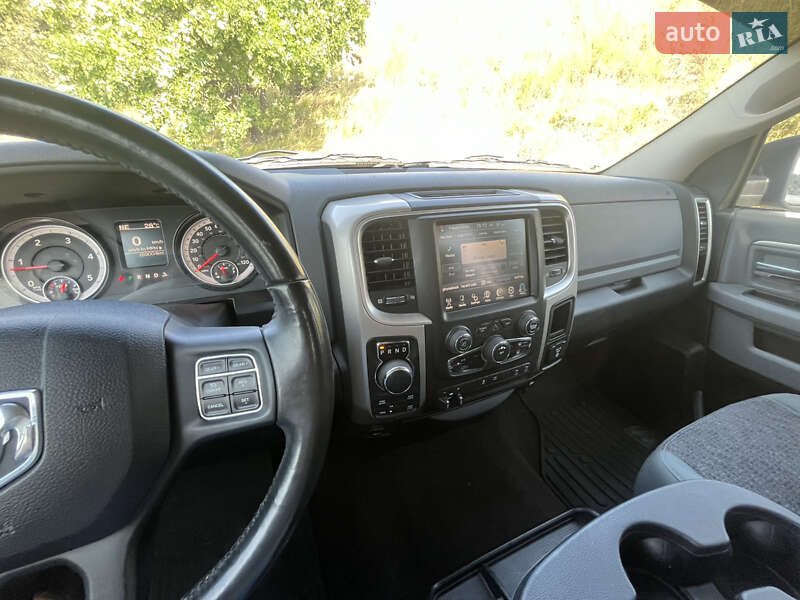 Пикап Dodge RAM 1500 2014 в Черкассах фото 26 Пикап Dodge RAM 1500 2014 в Черкассах