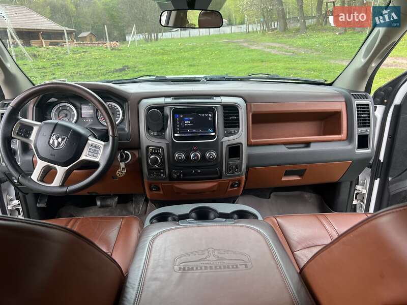 Пикап Dodge RAM 1500 2015 в Львове