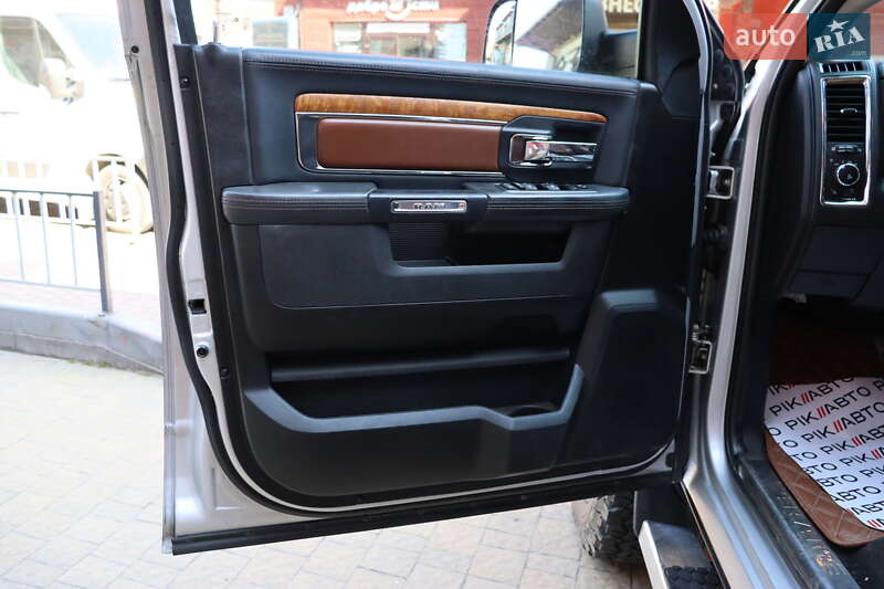 Пикап Dodge RAM 1500 2016 в Львове фото 19 Пикап Dodge RAM 1500 2016 в Львове
