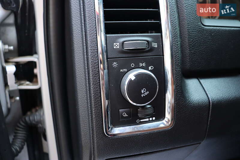 Пикап Dodge RAM 1500 2016 в Львове фото 21 Пикап Dodge RAM 1500 2016 в Львове