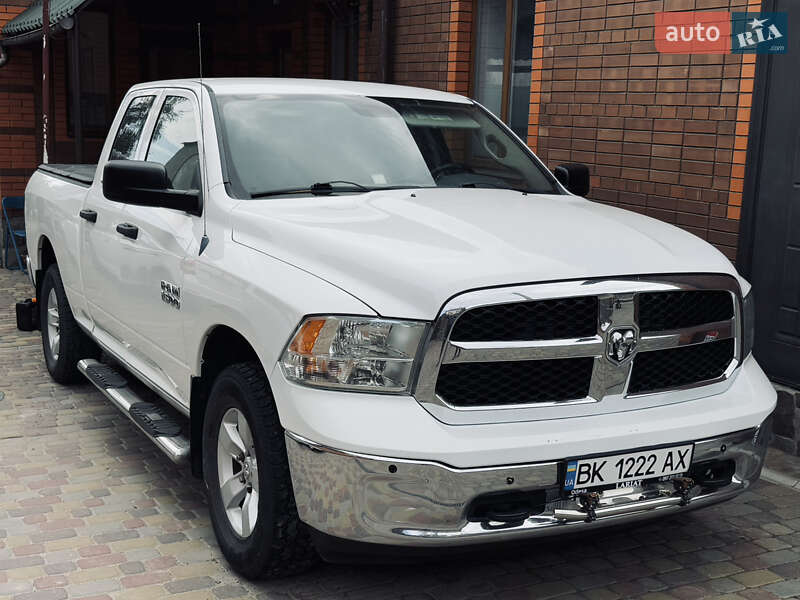 Dodge RAM 1500 2013