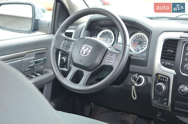 Пікап Dodge RAM 1500 2016 в Львові