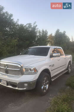 Пикап Dodge RAM 1500 2015 в 