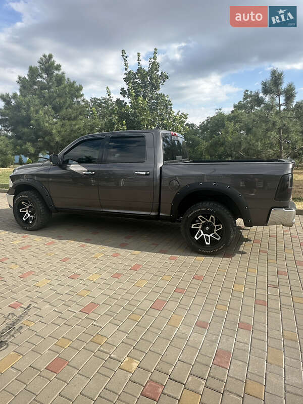 Пикап Dodge RAM 1500 2015 в Измаиле