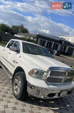 Пикап Dodge RAM 1500 2015 в 