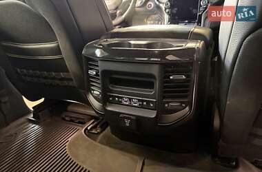 Пікап Dodge RAM 1500 2021 в 