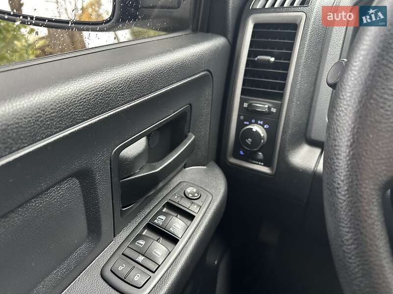 Пикап Dodge RAM 1500 2016 в Белой Церкви фото 39 Пикап Dodge RAM 1500 2016 в Белой Церкви