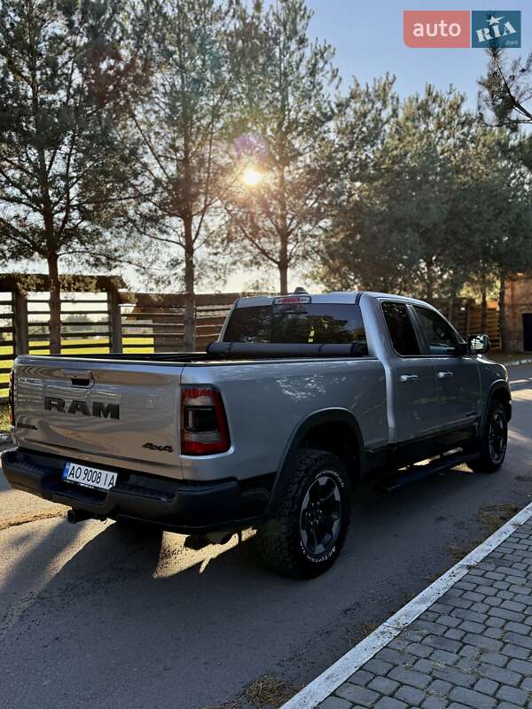 Пикап Dodge RAM 1500 2019 в Ужгороде фото 8 Пикап Dodge RAM 1500 2019 в Ужгороде