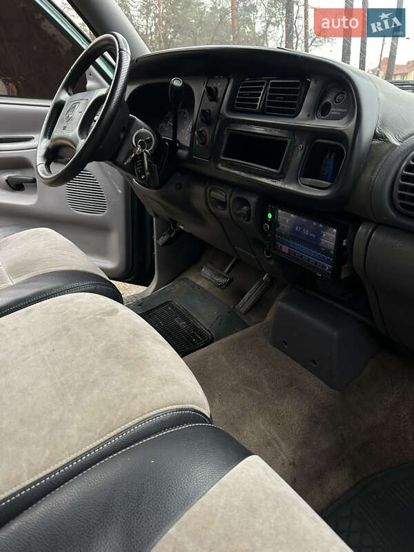 Пікап Dodge RAM 1500 2000 в Києві фото 15 Пікап Dodge RAM 1500 2000 в Києві