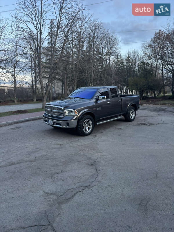 Пикап Dodge RAM 1500 2015 в Софиевке фото 27 Пикап Dodge RAM 1500 2015 в Софиевке