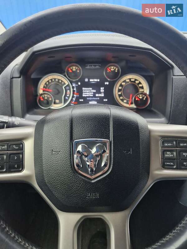 Пикап Dodge RAM 1500 2014 в Кривом Роге