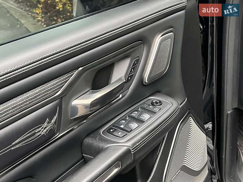 Пикап Dodge RAM 1500 2021 в Киеве фото 58 Пикап Dodge RAM 1500 2021 в Киеве