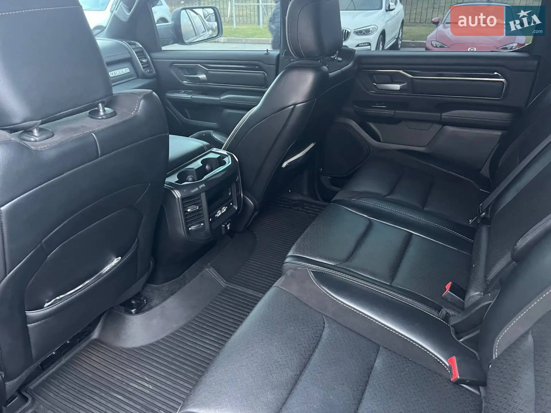 2020 Dodge RAM - мініатюра 32