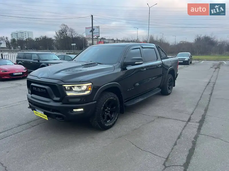 Dodge RAM 1500 2020