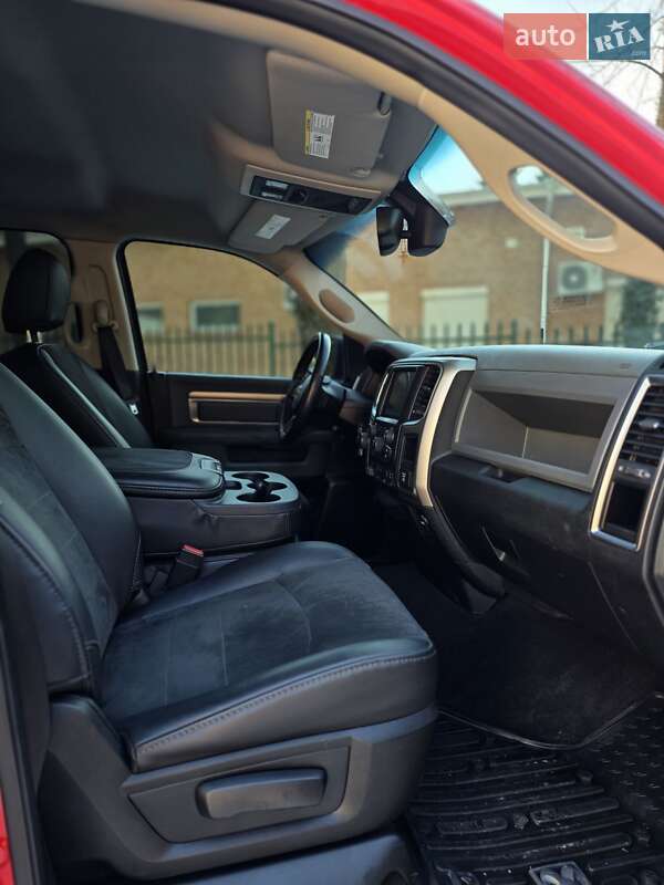 Пикап Dodge RAM 1500 2014 в Львове