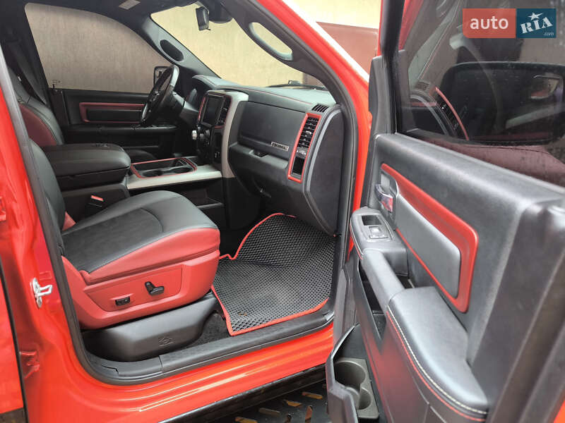 Пикап Dodge RAM 1500 2016 в Полтаве фото 17 Пикап Dodge RAM 1500 2016 в Полтаве