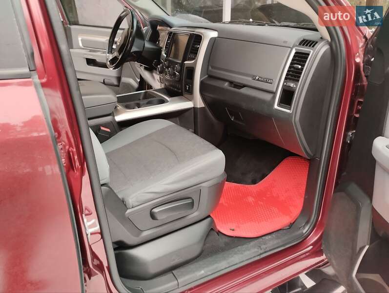 Пикап Dodge RAM 1500 2016 в Броварах