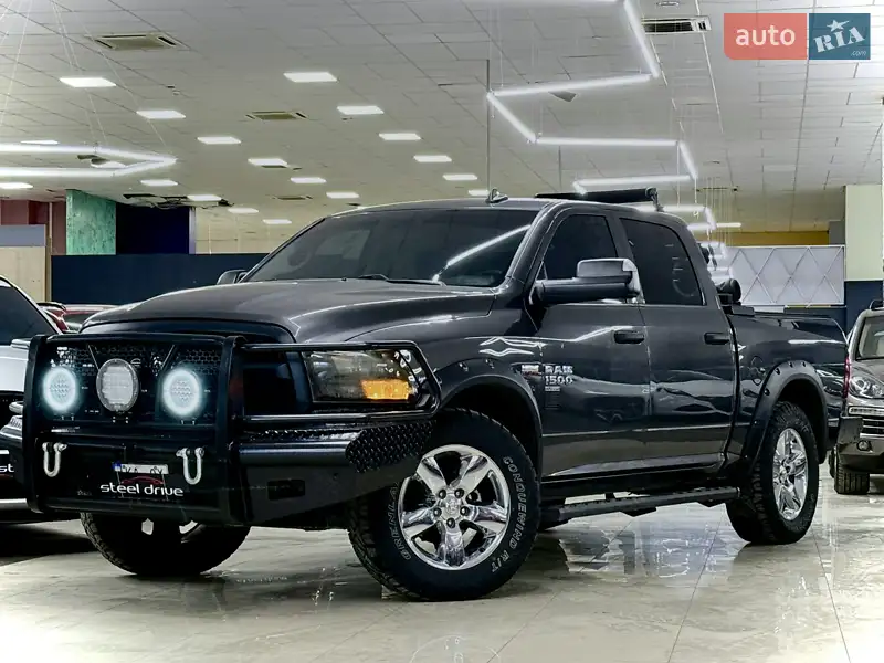 Dodge RAM 1500 2021