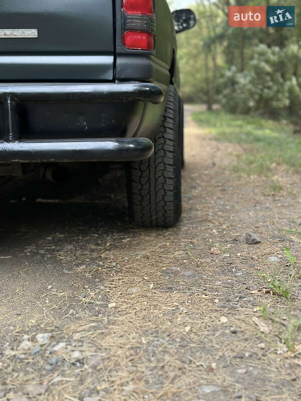 Пікап Dodge RAM 1500 2000 в Києві