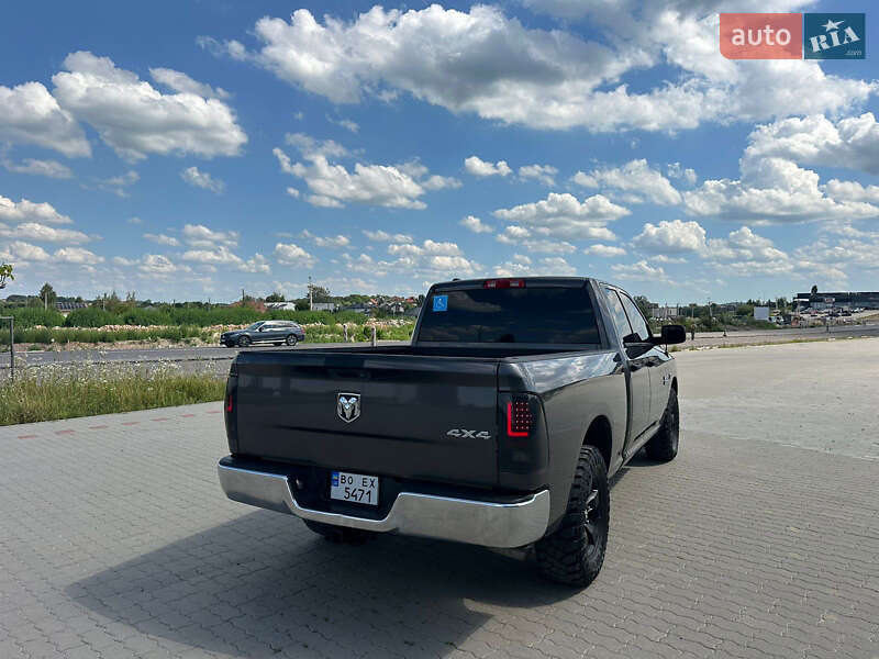 Пикап Dodge RAM 1500 2015 в Львове