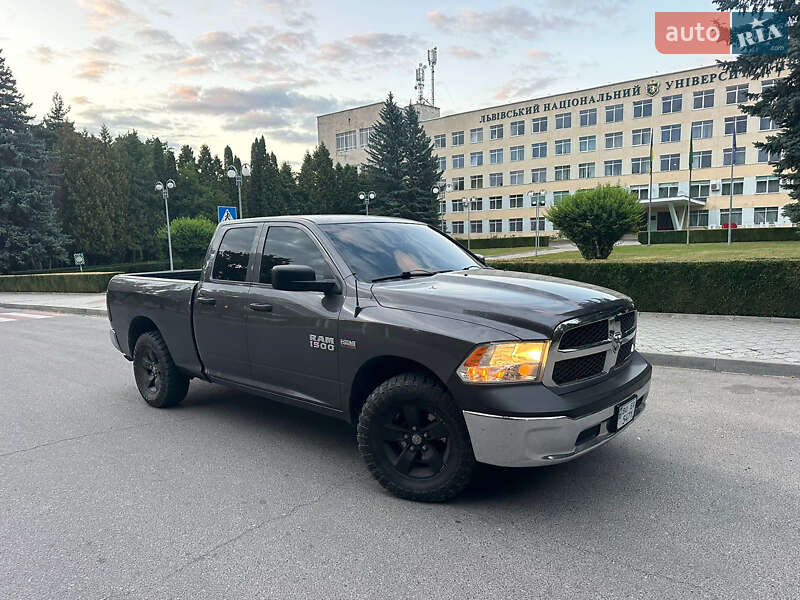 Пикап Dodge RAM 1500 2015 в Львове