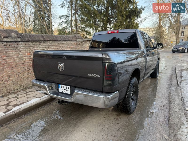 Пикап Dodge RAM 1500 2015 в Львове