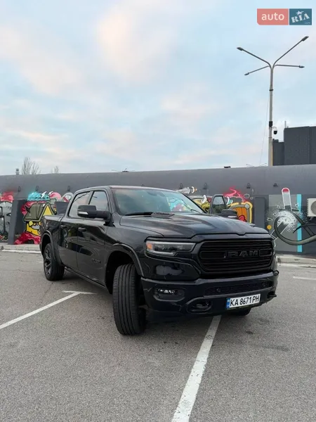 Dodge RAM 1500 2021
