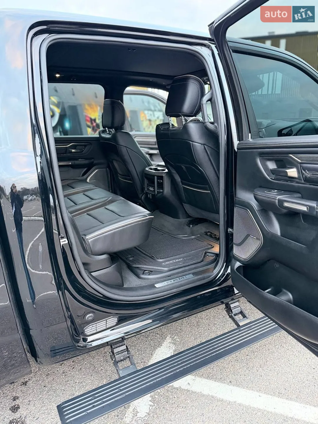 2021 Dodge RAM - мініатюра 13