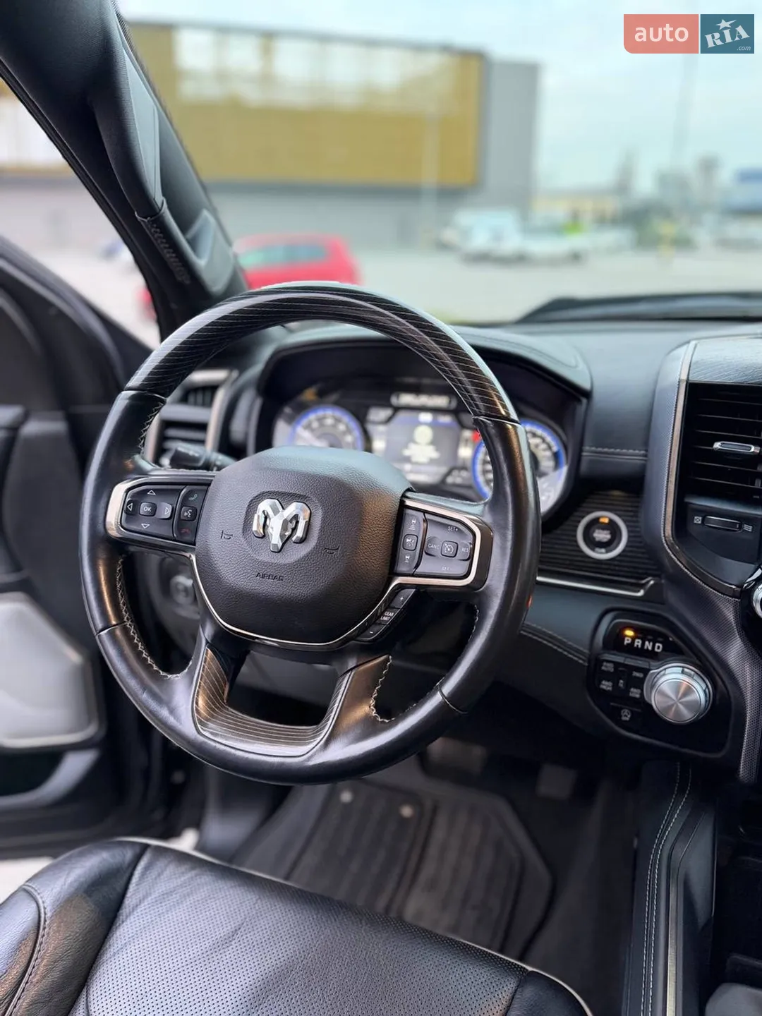 2021 Dodge RAM - мініатюра 11