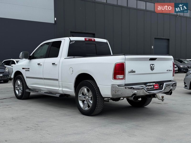 Пикап Dodge RAM 1500 2015 в Львове