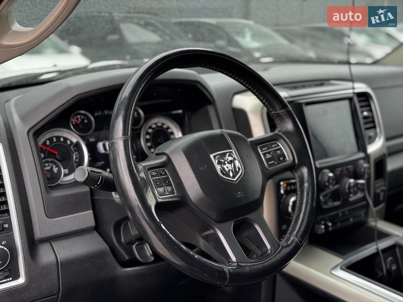 Пикап Dodge RAM 1500 2015 в Львове