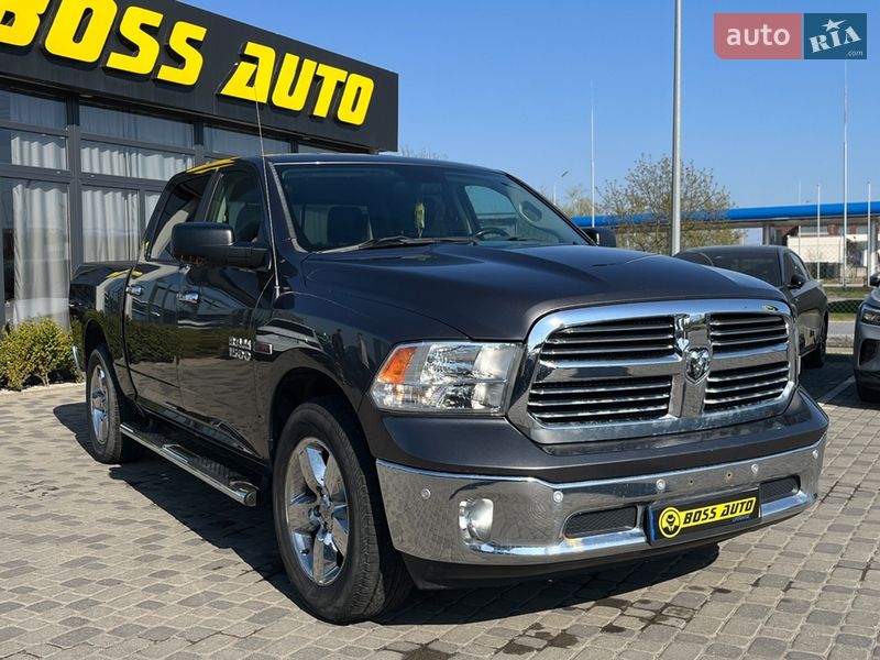 Dodge RAM 1500 2016