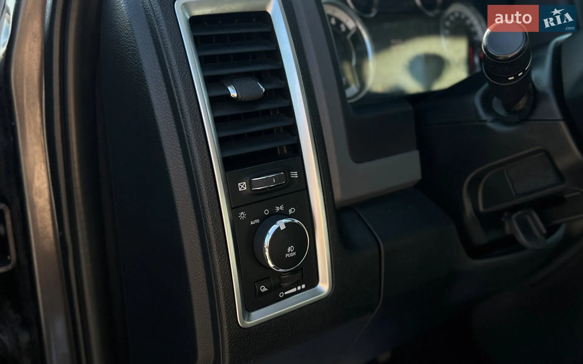 2016 Dodge RAM - мініатюра 12