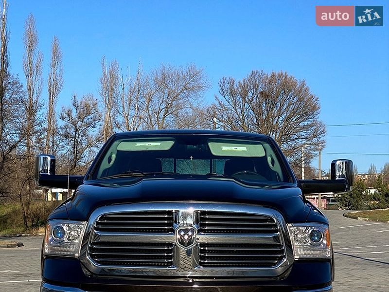 Пикап Dodge RAM 1500 2017 в Запорожье