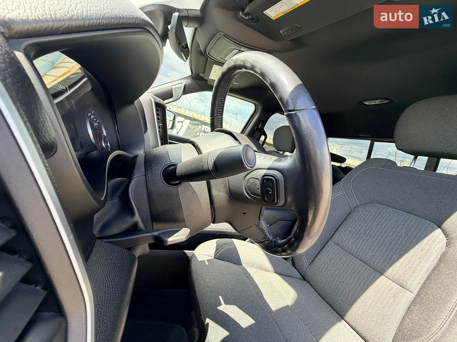 2020 Dodge RAM - мініатюра 42