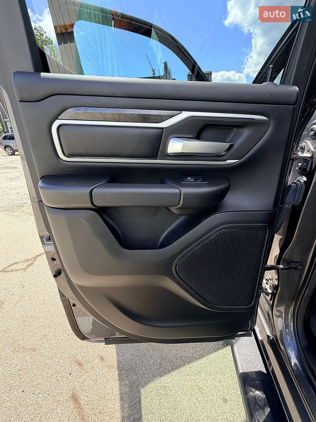 2020 Dodge RAM - мініатюра 45