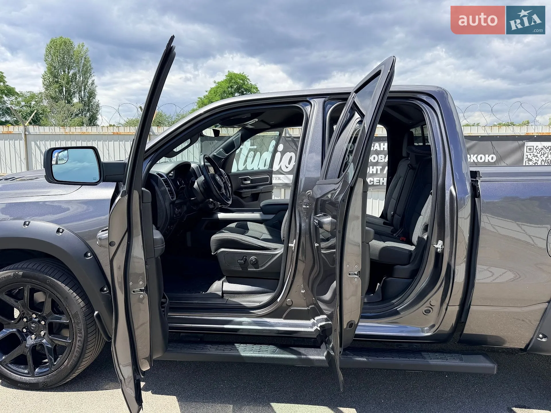 2020 Dodge RAM - мініатюра 48