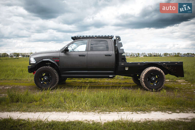 Інші вантажівки Dodge RAM 2500 2010 в Києві