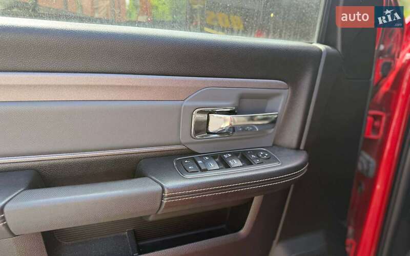 Пикап Dodge RAM 2500 2017 в Черновцах