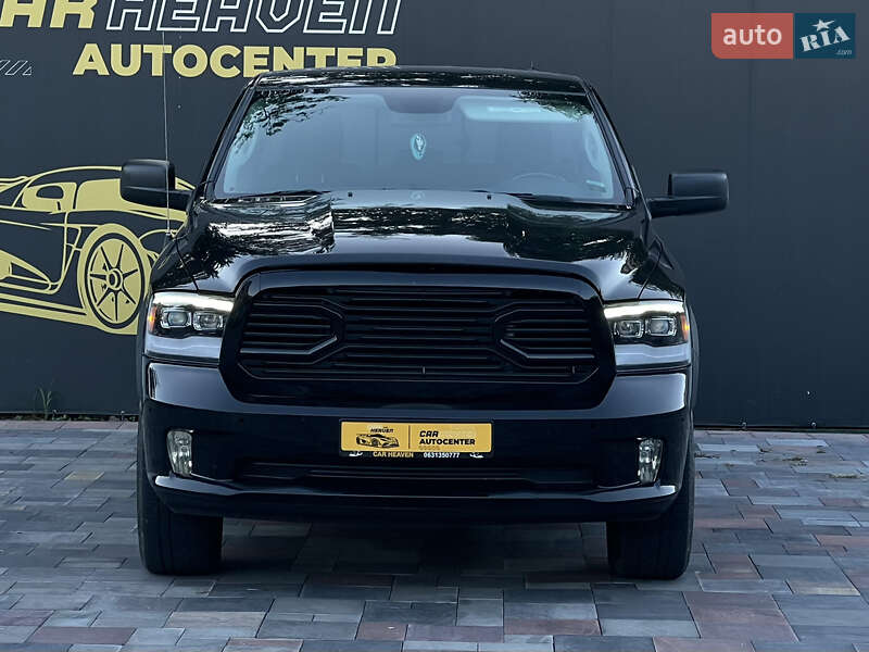 Вантажопасажирський фургон Dodge RAM 2500 2019 в Києві