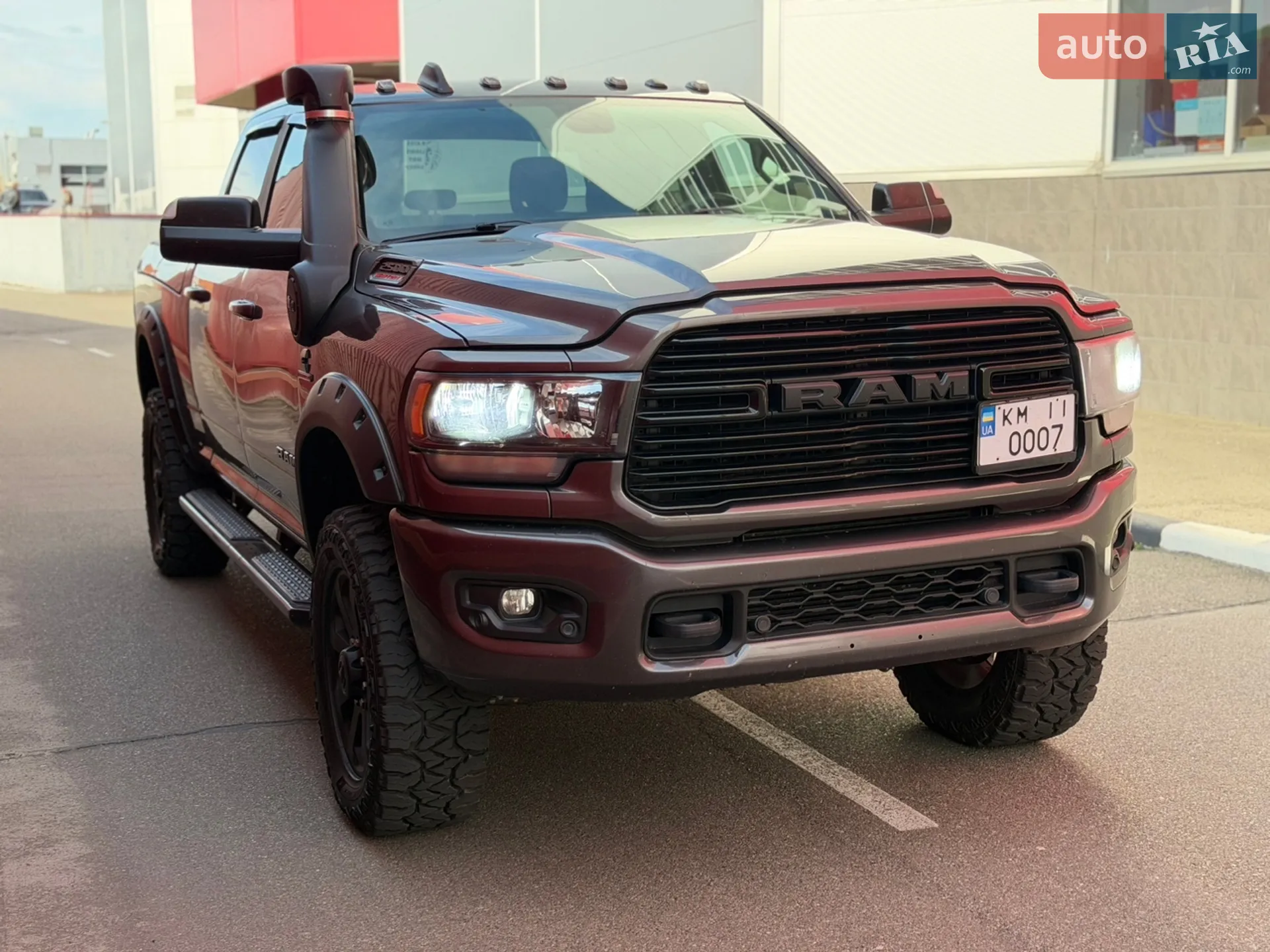 2019 Dodge RAM - мініатюра 2