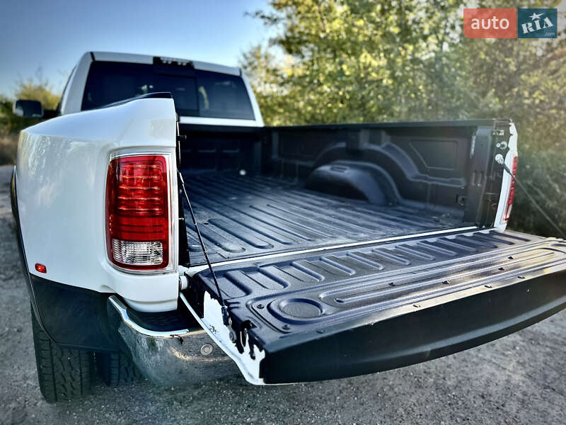Пікап Dodge RAM 3500 2018 в Дніпрі фото 8 Пікап Dodge RAM 3500 2018 в Дніпрі