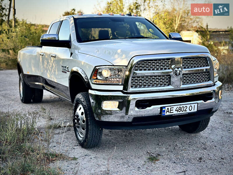 Пікап Dodge RAM 3500 2018 в Дніпрі фото 3 Пікап Dodge RAM 3500 2018 в Дніпрі