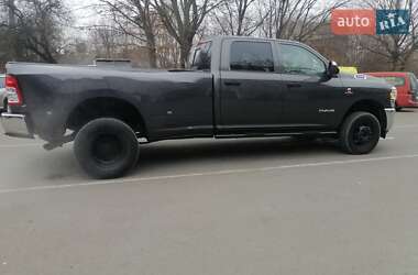 Пикап Dodge RAM 3500 2018 в Ивано-Франковске