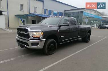 Пикап Dodge RAM 3500 2018 в Ивано-Франковске