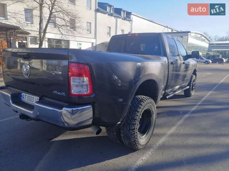 Пикап Dodge RAM 3500 2018 в Ивано-Франковске