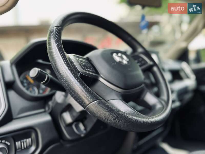 Пикап Dodge RAM 3500 2018 в Ивано-Франковске
