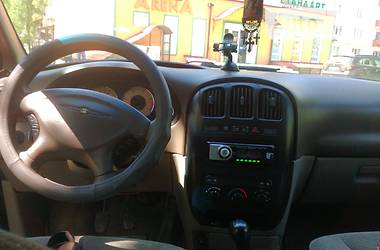 Минивэн Dodge Ram Van 2002 в Тернополе
