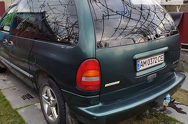 Минивэн Dodge Ram Van 1998 в Коростышеве
