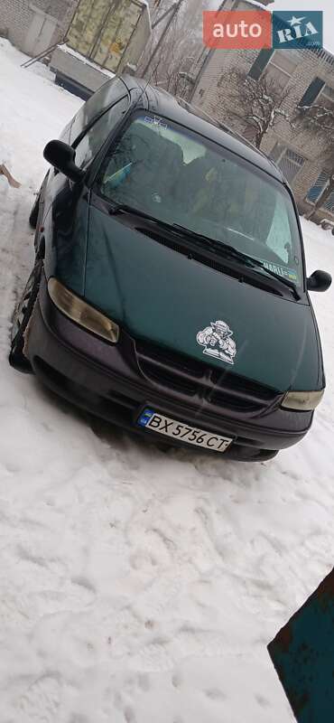 Мінівен Dodge Ram Van 1998 в Іванкові